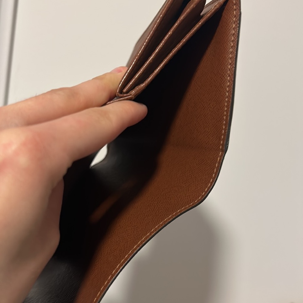 SOLD Louis Vuitton Alexandra Trifold Wallet - Picture 9 of 14